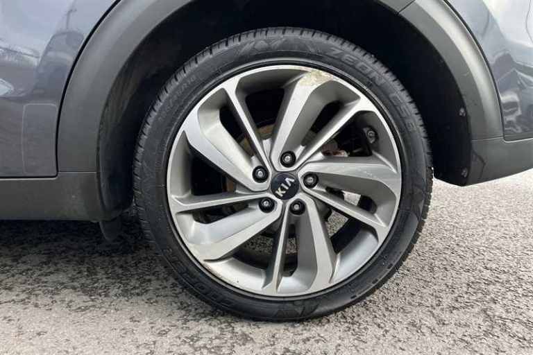 2017 Kia Niro 1.6 GDi Hybrid 3 5dr DCT ESTATE PETROL/ELECTRIC Automatic