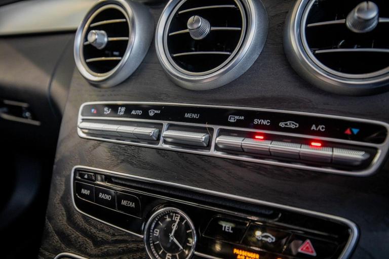 2017 Mercedes-Benz C Class C220d 4Matic AMG Line Premium Plus 4dr Auto SALOON DIESEL Automatic