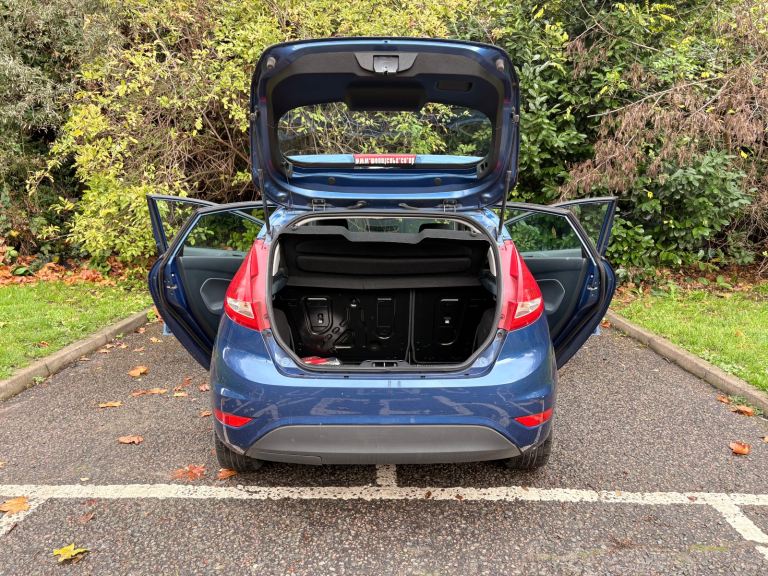 Ford, FIESTA, Hatchback, 2009, Manual, 1242 (cc), 5 doors