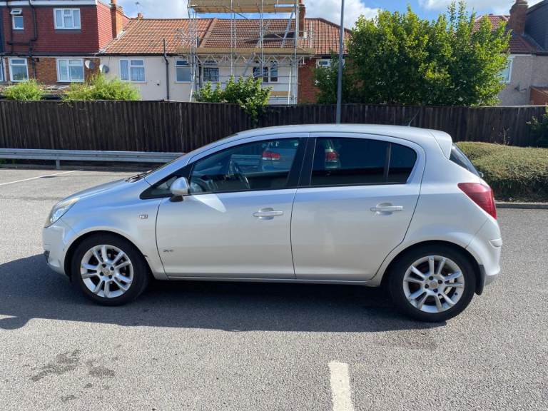 Toyota Vauxhall Corsa 