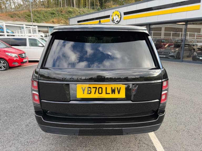 2020 70 RANGE ROVER 3.0 SD V6 VOGUE SE Diesel Auto with only 38,000 miles