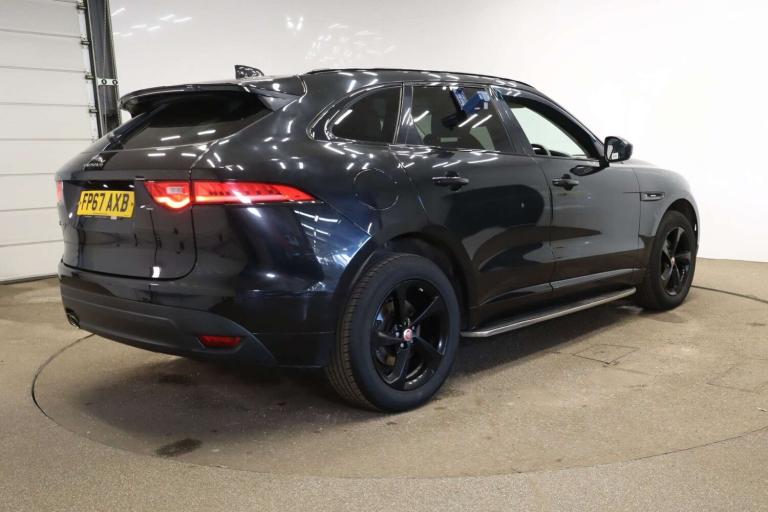 2017 Jaguar F-Pace 2.0d R-Sport 5dr Auto ESTATE DIESEL Automatic