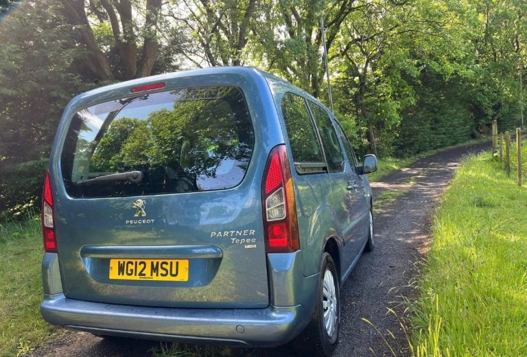 Peugeot, PARTNER TEPEE, MPV, 2012, Semi-Auto, 1560 (cc), 5 doors