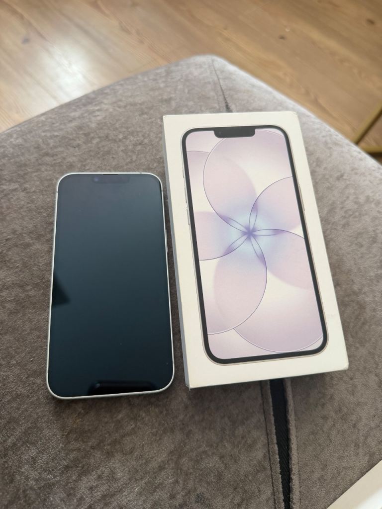 Apple iPhone 17E like new Unlcoked 
