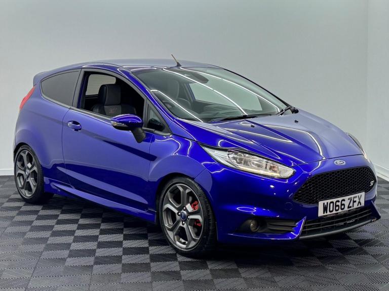 2017 Ford Fiesta 1.6 EcoBoost ST-3 3dr HATCHBACK PETROL Manual