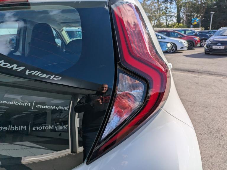 2023 Toyota Aygo X 1.0 VVT-i Pure 5dr Auto HATCHBACK PETROL Automatic