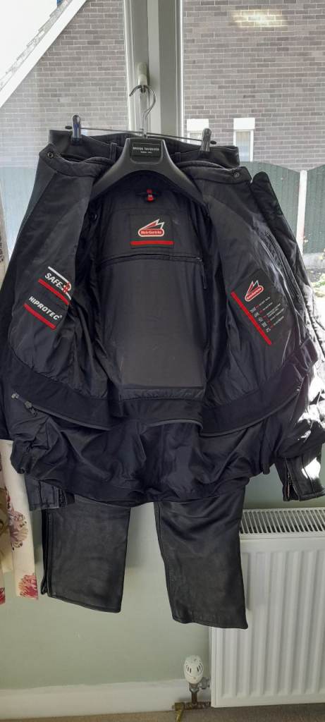 LADIES MOTOR BIKE LEATHERS 