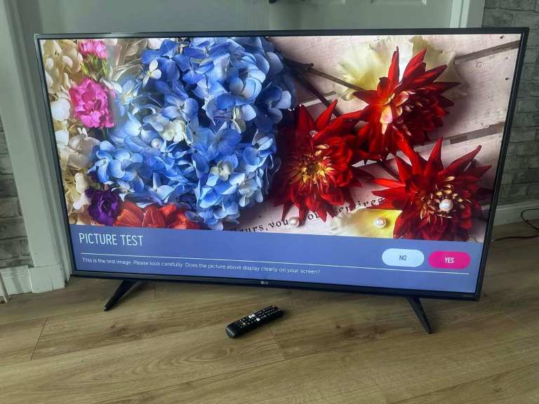 55” LG 4K Smart TV Ultra HD - All Apps + Freeview
