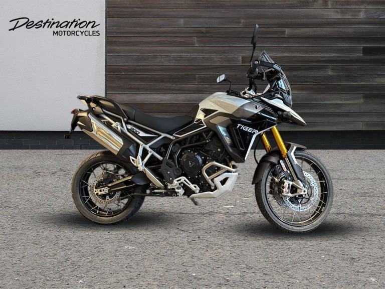2025 Triumph Tiger 900 RALLY PRO STANDARD TWIN COLOUR Petrol white 6 Speed