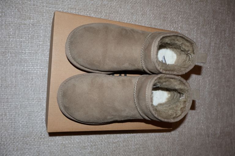 Classic Ultra Mini Boots Caribou