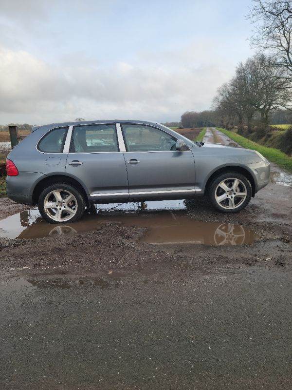 Porsche Cayenne s 4.5. 955.