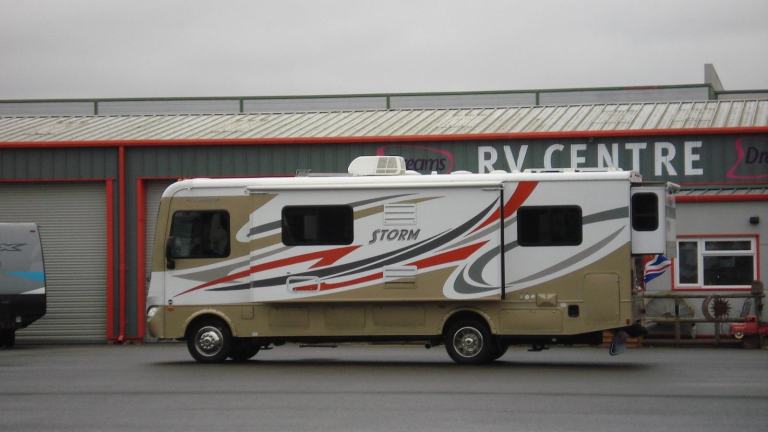Fleetwood Storm 28F american motorhome rv  LPG AUTOMATIC 2012