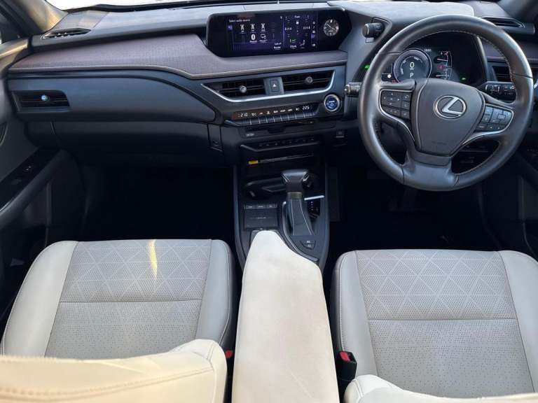 2019 Lexus UX 250h 2.0 Takumi 5dr CVT SUV Hybrid Automatic