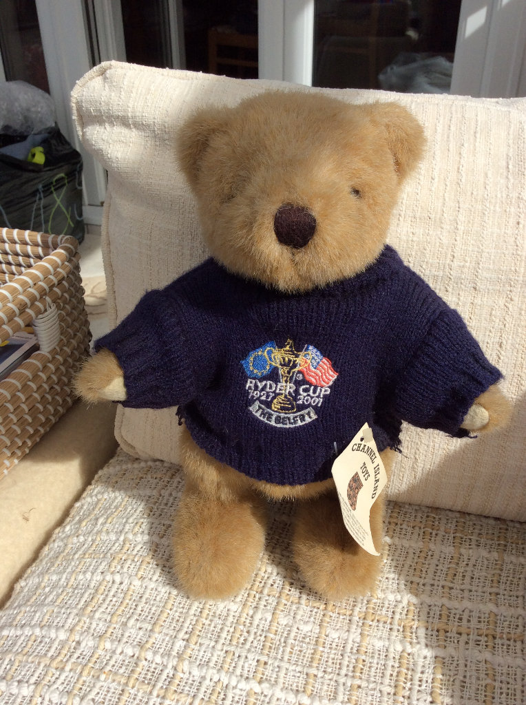 Ryder Cup 2001 souvenir collectors bear - price reduced 