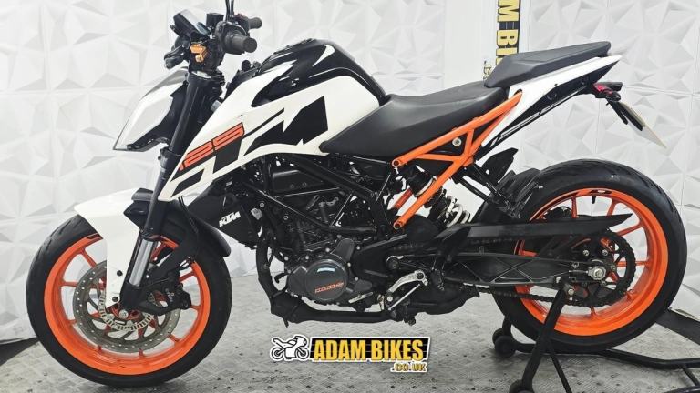 2019 KTM DUKE 125 ABS | *WARRANTY PROVIDED* 