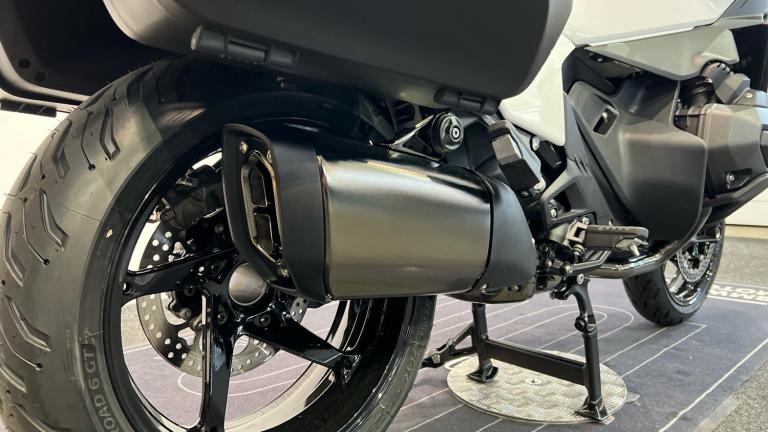 2025 BMW R1300 BMW R1300 RT LE ASA (25MY) TOURER Petrol Manual