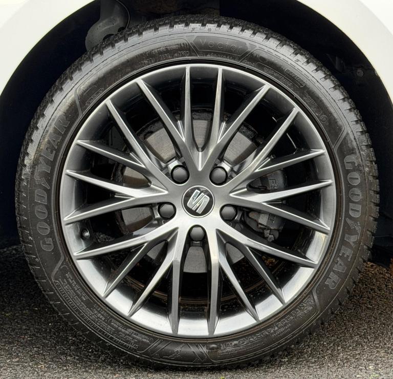 2018 SEAT Leon 1.2 TSI SE Dynamic Technology 5dr HATCHBACK PETROL Manual