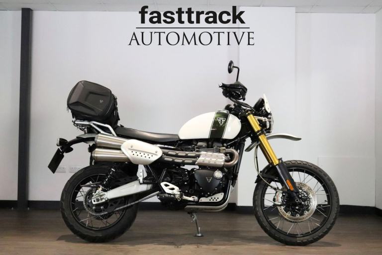 Triumph Scrambler 1200 XE - 2019 - FULL SERVICE HISTORY | MINT BIKE
