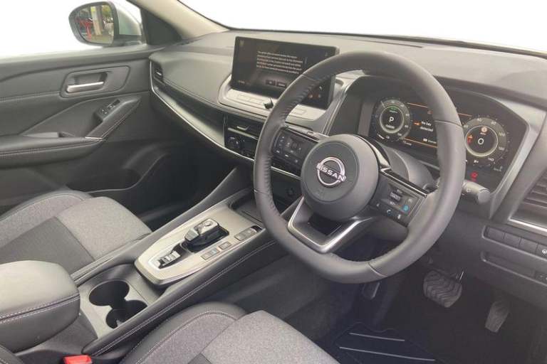 2025 Nissan Qashqai 1.5 E-Power N-Connecta [Glass Roof] 5dr Auto Automatic Hatchback Hybrid Autom...