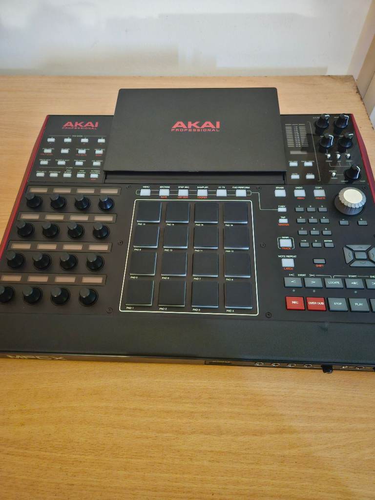 Akai MPC X Standalone Music Production Centre / Sampler & Sequencer