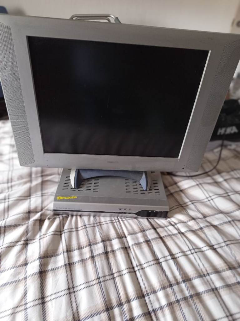 19ins television 