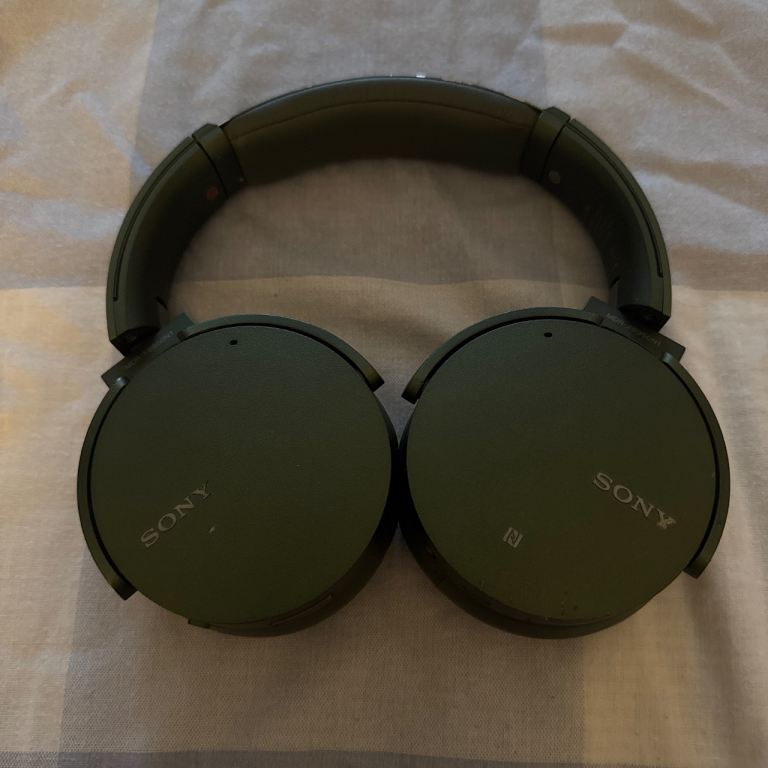 Sony MDR-XB950N1 Noise Cancelling Headphones