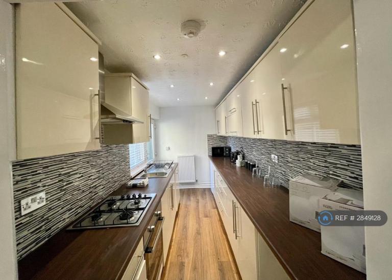 1 bedroom in Wellfield Road, Liverpool, L9 (#2849128)
