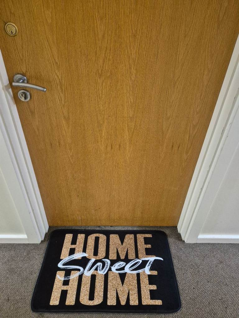 Spacious furnished 2 bedroom apartment available in city centre BD1 BROADWAY £850pcm