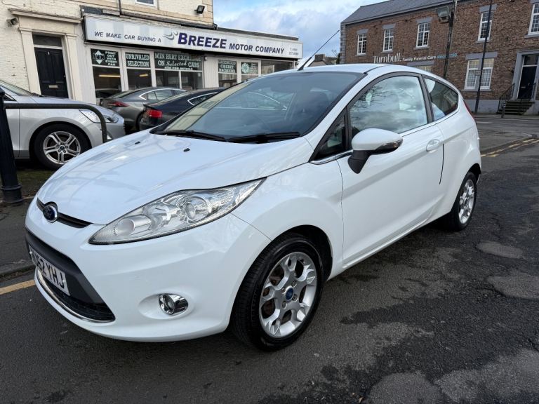 Ford, FIESTA, Hatchback, 2012, Manual, 1242 (cc), 3 doors PART EXCHANGE TO CLEAR
