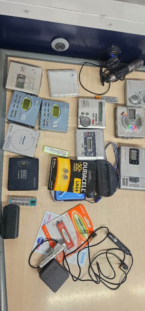 Job lot of sony mini disk player