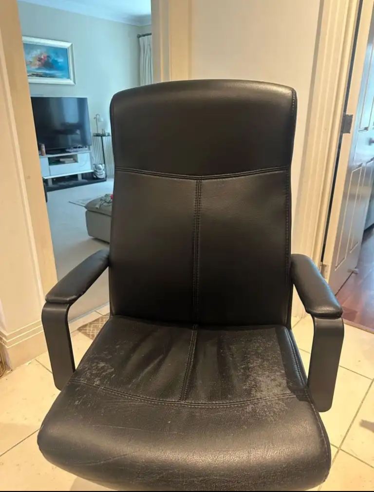 Black Faux Leather Office Chair – Fair Condition