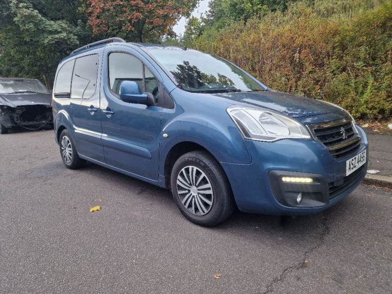 Peugeot, PARTNER TEPEE, MPV, 2017, Semi-Auto, 1560 (cc), 5 doors