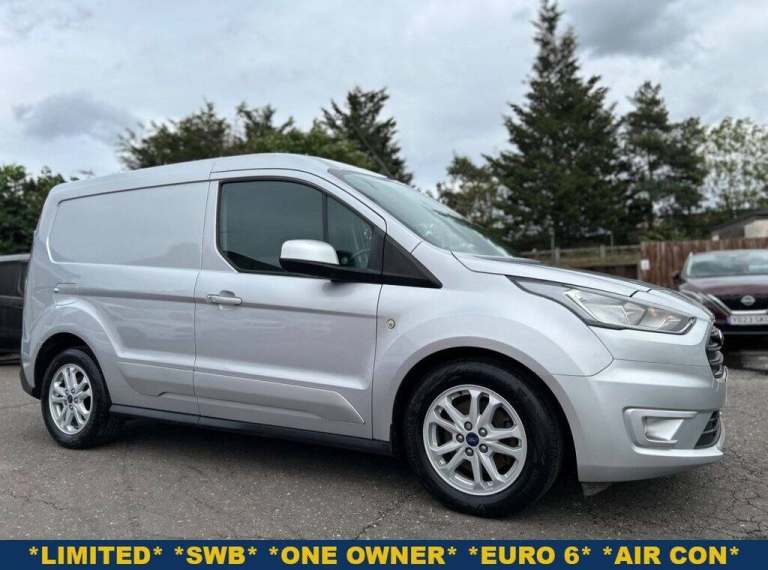 2018 Ford Transit Connect 1.5TDCI 200 EcoBlue LIMITED P/V 5dr L1 ONE OWNER, 4 SERVICES Panel Van ...