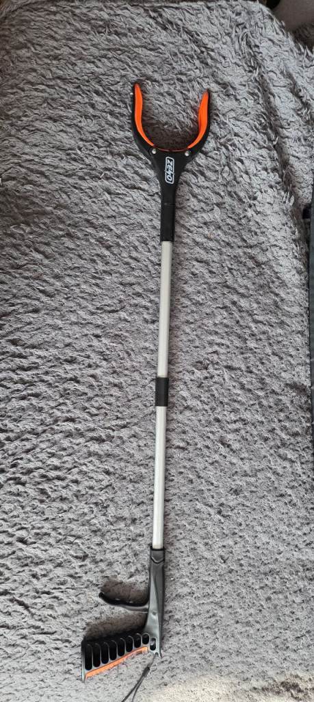ZENO Litter Pickers Grabber Stick