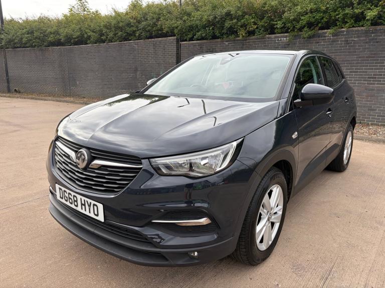 2018 Vauxhall Grandland X 1.2 Turbo SE SUV 5dr Petrol Manual Euro 6 (s/s) (130 ps) SUV Petrol Manual