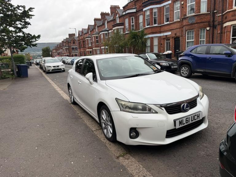 Lexus, CT,     200h SE-L Premier CVT Hatchback, 2011, Semi-Auto, 1798 (cc), 5 doors