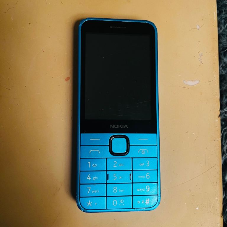 Nokia 235 4G Mobile Phone - Blue, Good Condition