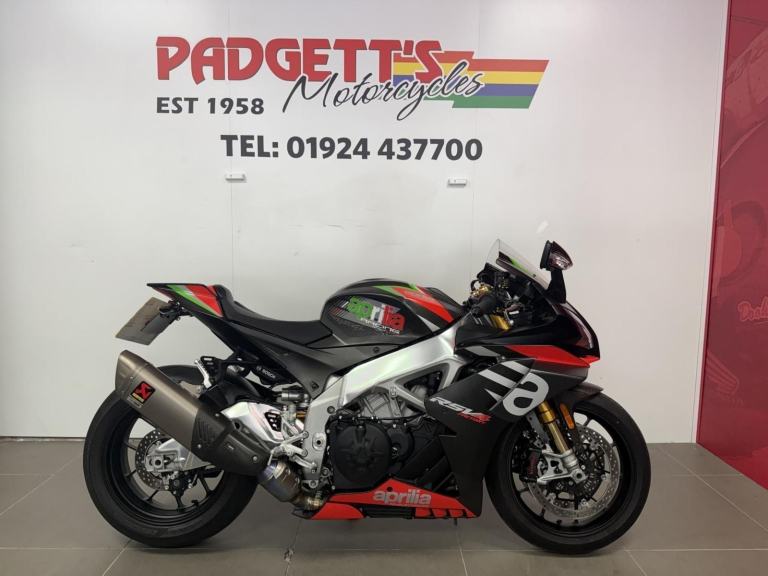 2021 Aprilia RSV 4 1100 Factory