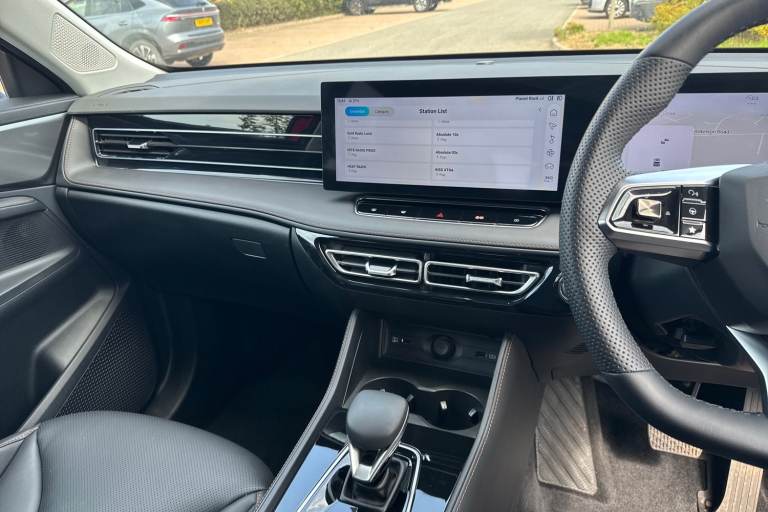 2025 MG MG HS 1.5 T-GDI PHEV Trophy 5dr Auto Hatchback Petrol Parallel PHEV Automatic