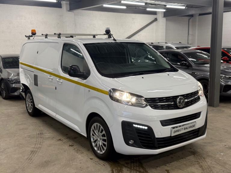 2024 Vauxhall Vivaro 73 REG 2900 1.5d 100PS Pro L2H1 LWB Panel Van No Vat salvage damaged repair ...