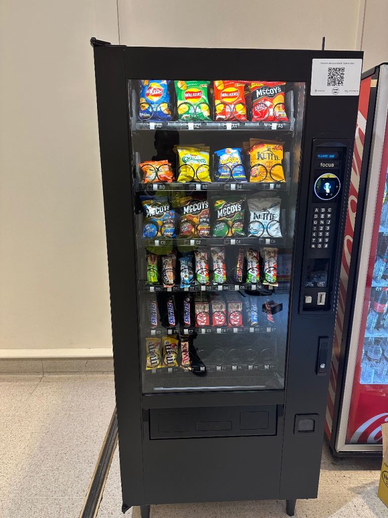 Vending machine ( Used for just a Year NO FAULTS) , £800.00 for Sale