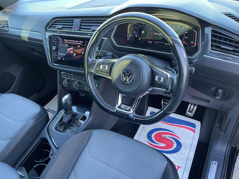 2020 Volkswagen Tiguan 1.5 TSI EVO R-Line Tech DSG Euro 6 (s/s) 5dr ESTATE Petrol Automatic
