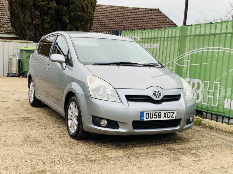 TOYOTA COROLLA VERSO 2.2 D-4D SR 2008