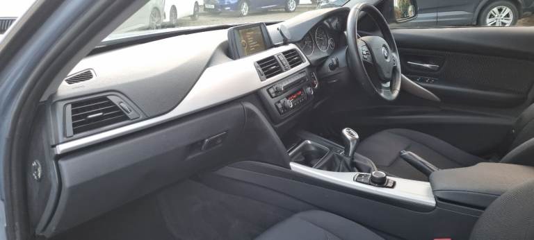 2013 BMW 316I Se Full Service History 