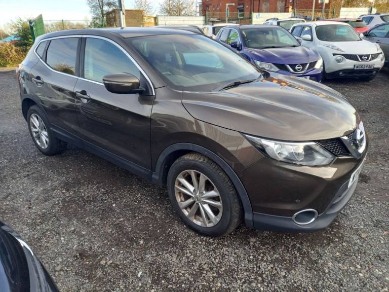 2014 Nissan Qashqai 1.5 dCi Acenta Premium SUV 5dr Diesel Manual 2WD Euro 5 (s/s) (110 ps) HATCHB...