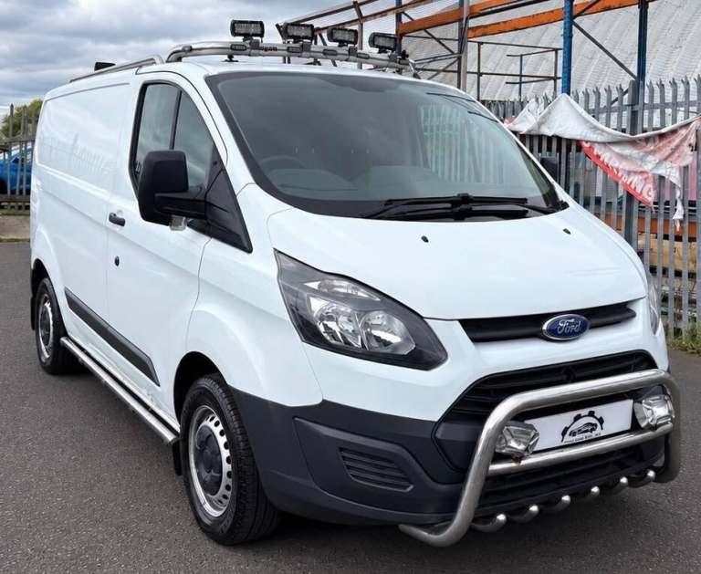 2016 Ford Transit Custom 2.2 TDCi 6 SPEED MANUAL BIG SPEC  PANEL VAN Diesel Manual