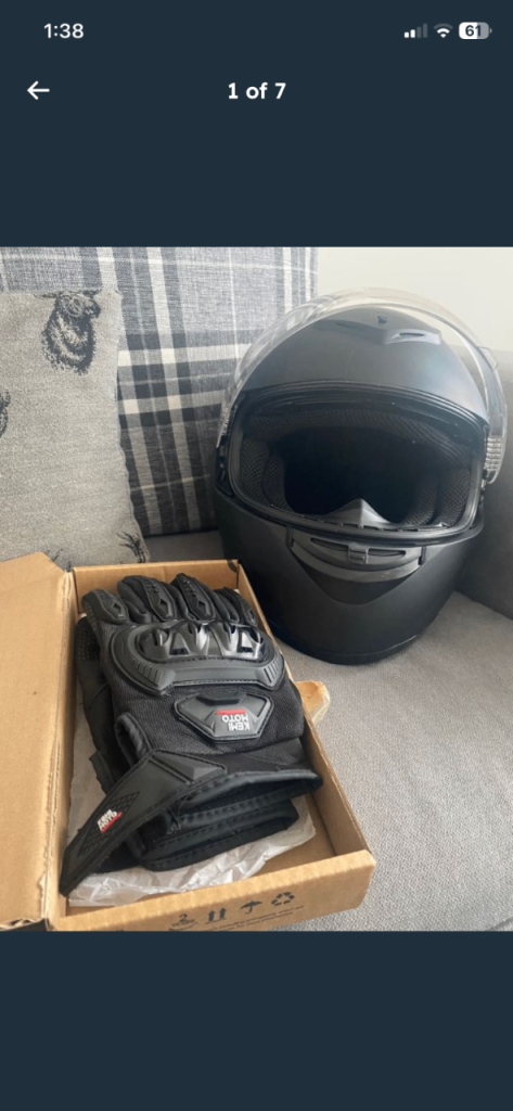 Helmet and gloves 