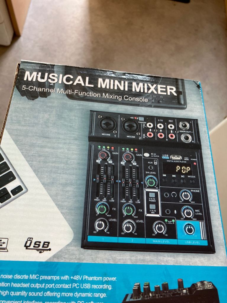image for Mini mixer 5 channels