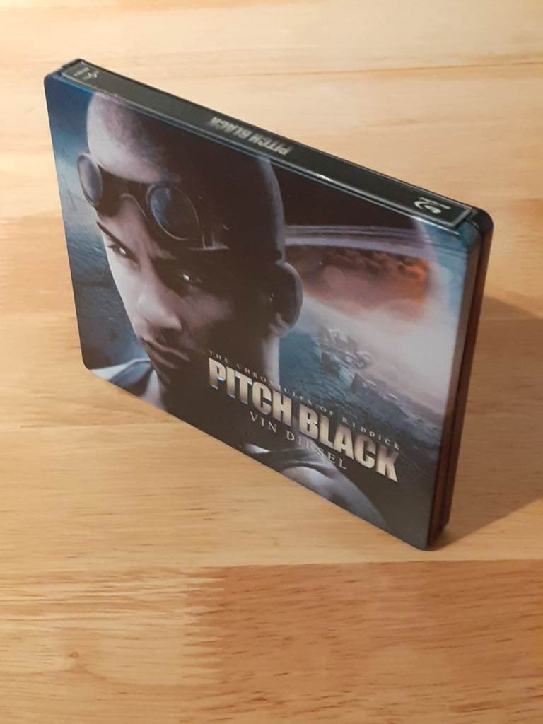 Pitch Black Blu Ray Steelbook 100th Anniversary Edition OOP