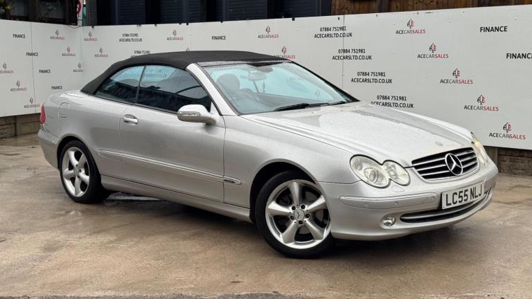  Mercedes-Benz CLK 3.2 CLK320 Avantgarde Cabriolet 2dr Petrol Automatic